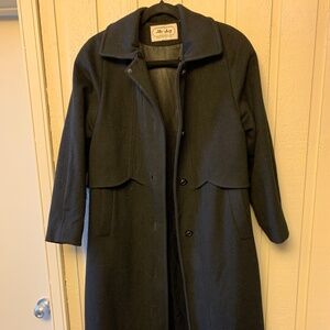 Me-Jay 100% wool coat